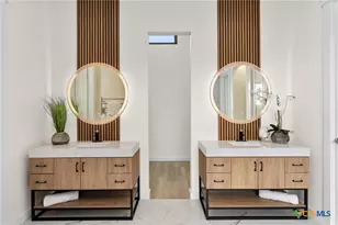 2637 Campestres, Spring Branch, TX 78070 - Photo 37