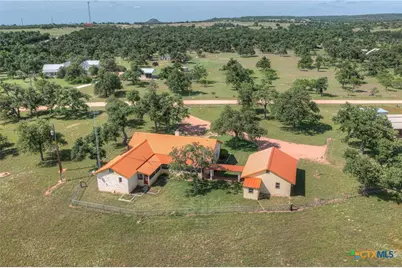 82 Bell Mountain Road, Fredericksburg, TX 78675 - Photo 41
