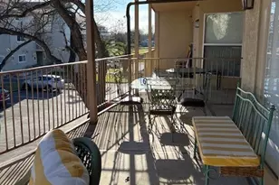 730 E Mather St, New Braunfels, TX 78130 - Photo 17