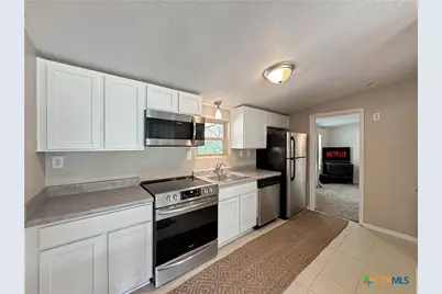 823 Trail Crest Drive, Canyon Lake, TX 78133 - Photo 15