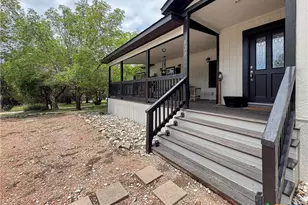 823 Trail Crest Dr, Canyon Lake, TX 78133 - Photo 5