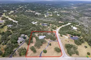 279 Pin Oak Trail, New Braunfels, TX 78132 - Photo 3