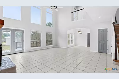 279 Pin Oak Trail, New Braunfels, TX 78132 - Photo 5