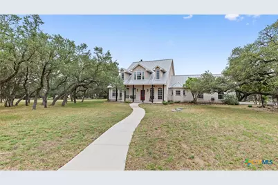 279 Pin Oak Trail, New Braunfels, TX 78132 - Photo 1