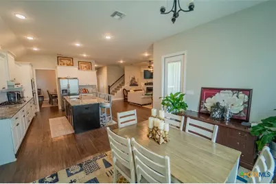 113 Terra Vista Ranch Road, Victoria, TX 77904 - Photo 9