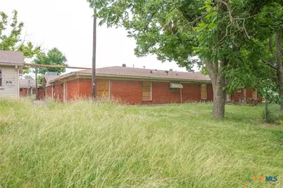 111 S 33rd Street, Temple, TX 76504 - Photo 5