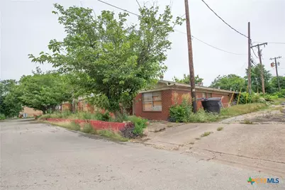 111 S 33rd Street, Temple, TX 76504 - Photo 17