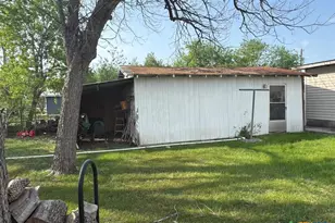 137 N Kowald Ln, New Braunfels, TX 78130 - Photo 19