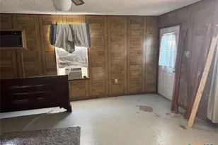 137 N Kowald Ln, New Braunfels, TX 78130 - Photo 15