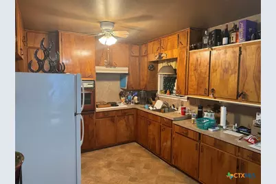 137 N Kowald Lane, New Braunfels, TX 78130 - Photo 9