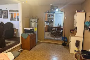 137 N Kowald Ln, New Braunfels, TX 78130 - Photo 7