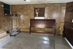 137 N Kowald Ln, New Braunfels, TX 78130 - Photo 17