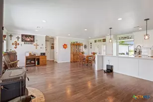 17179 Cyclone Rd, Burlington, TX 76519 - Photo 13