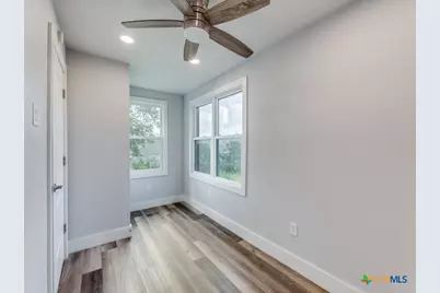 238 Ledgeview Drive, Canyon Lake, TX 78133 - Photo 15