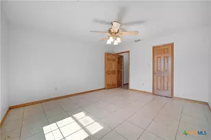14053 Huber Rd, Seguin, TX 78155 - Photo 23