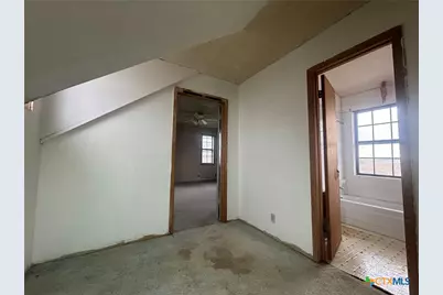 1720 County Road 276, Bertram, TX 78605 - Photo 25
