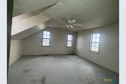 1720 County Road 276, Bertram, TX 78605 - Photo 27