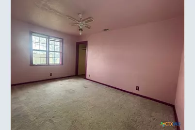 1720 County Road 276, Bertram, TX 78605 - Photo 23
