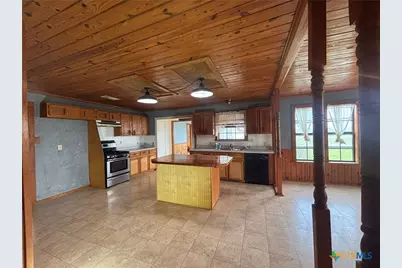 1720 County Road 276, Bertram, TX 78605 - Photo 19