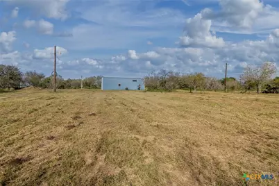 304 E 9th Street, Nordheim, TX 78141 - Photo 33