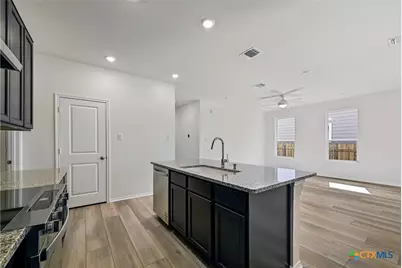 715 Ryan Street, Belton, TX 76513 - Photo 11