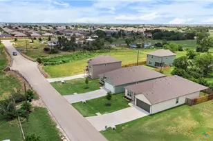 8321 Alabama Ave, Temple, TX 76502 - Photo 3