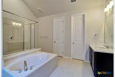 1752 Heritage Maples, New Braunfels, TX 78132 - Photo 25