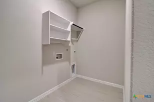 1752 Heritage Maples, New Braunfels, TX 78132 - Photo 9