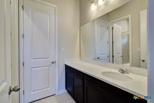 1752 Heritage Maples, New Braunfels, TX 78132 - Photo 5