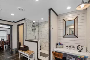 6072 Co Rd 122, Hallettsville, TX 77964 - Photo 47