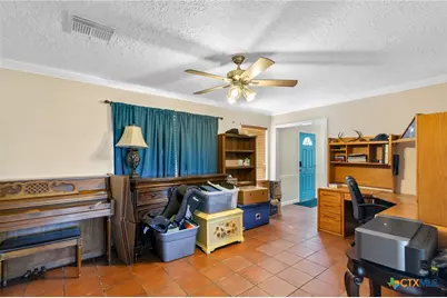 6072 County Road 122, Hallettsville, TX 77964 - Photo 25