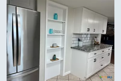 6072 County Road 122, Hallettsville, TX 77964 - Photo 23