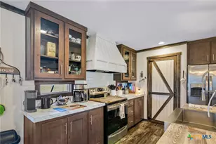 6072 Co Rd 122, Hallettsville, TX 77964 - Photo 39