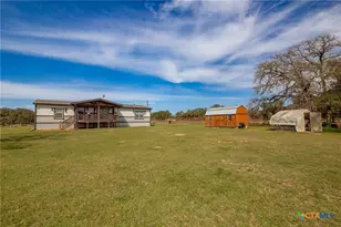 6072 Co Rd 122, Hallettsville, TX 77964 - Photo 15