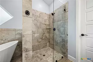 2660 Cowgirl Trl, Belton, TX 76513 - Photo 23