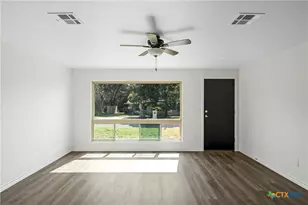 1617 E Miller St, Belton, TX 76513 - Photo 13