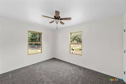 1617 E Miller St, Belton, TX 76513 - Photo 11