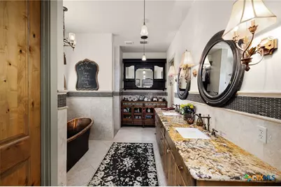 1606 Bordeaux Blanc, New Braunfels, TX 78132 - Photo 19