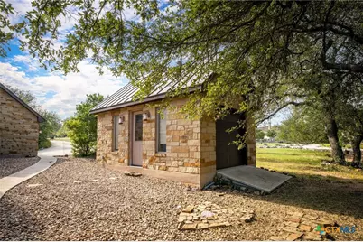 1606 Bordeaux Blanc, New Braunfels, TX 78132 - Photo 37