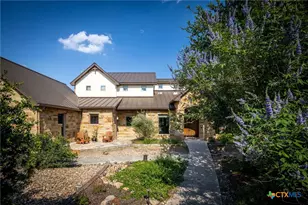 1606 Bordeaux Blanc, New Braunfels, TX 78132 - Photo 33