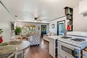 1750 Craddock Ave, San Marcos, TX 78666 - Photo 23