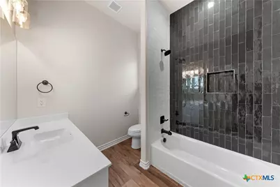 210 Creek Plum Lane, Temple, TX 76502 - Photo 17