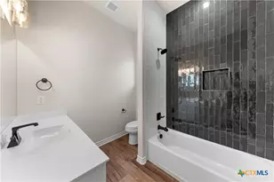 210 Creek Plum Ln, Temple, TX 76502 - Photo 17