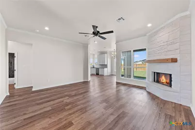 210 Creek Plum Lane, Temple, TX 76502 - Photo 9