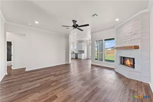 210 Creek Plum Ln, Temple, TX 76502 - Photo 9