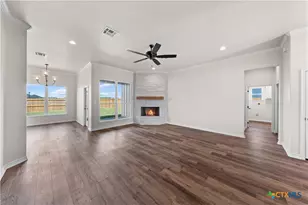 210 Creek Plum Ln, Temple, TX 76502 - Photo 5