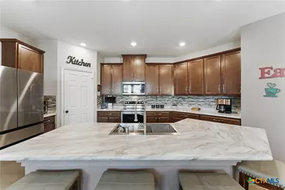 304 Dakota Creek, New Braunfels, TX 78130 - Photo 9