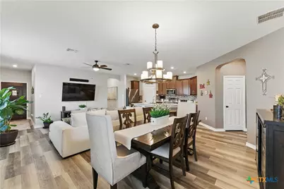 304 Dakota Creek, New Braunfels, TX 78130 - Photo 11