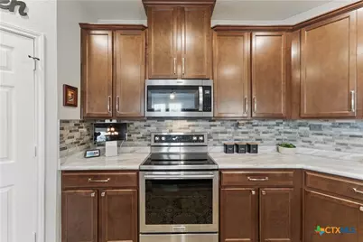 304 Dakota Creek, New Braunfels, TX 78130 - Photo 5