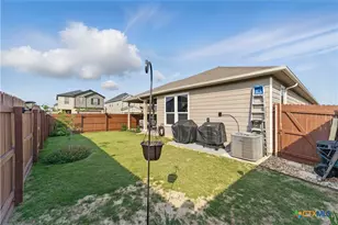 304 Dakota Crk, New Braunfels, TX 78130 - Photo 29